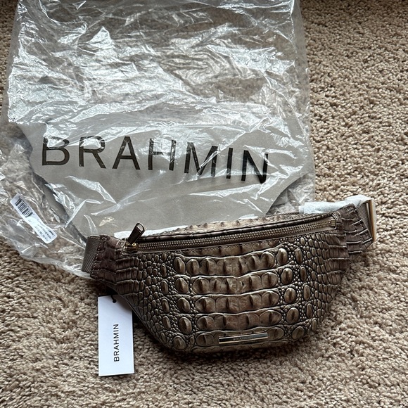 NWT Brahmin Embossed Crocodile Belt Bag - Picture 1 of 5